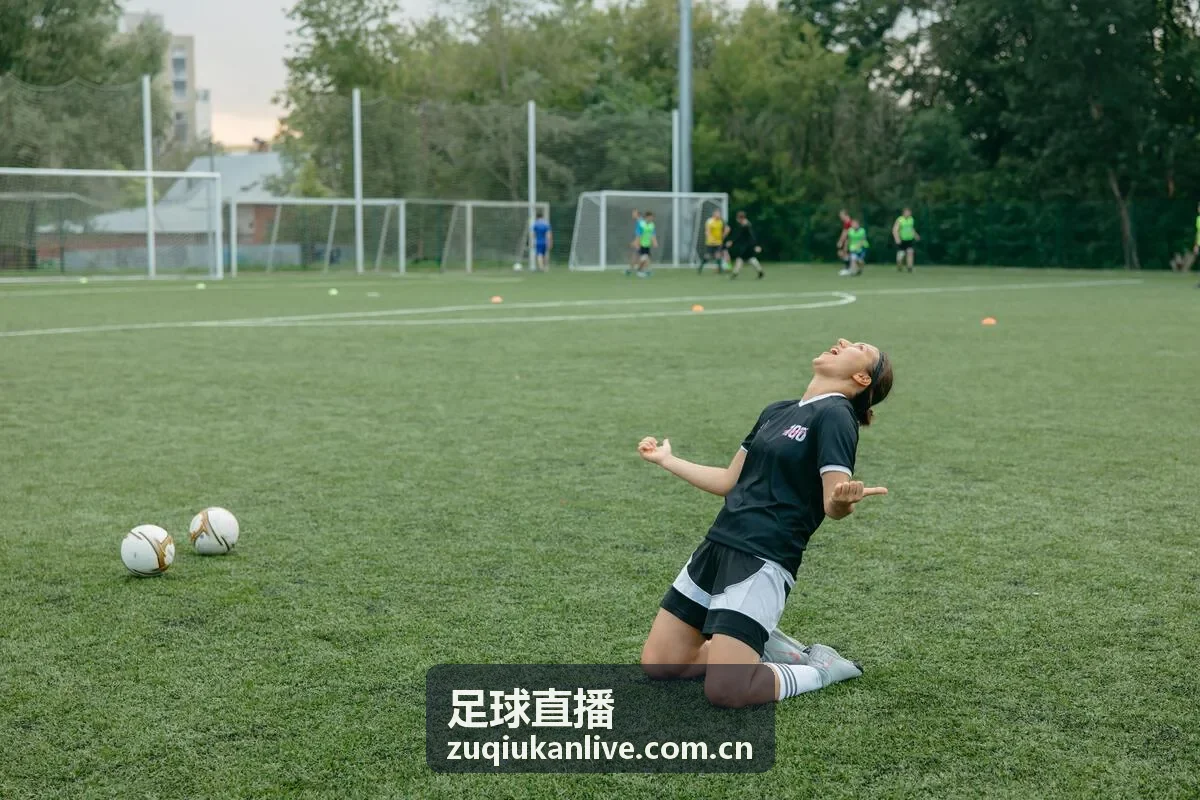 足球直播欧冠小组赛集锦封面